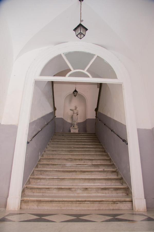 Palazzo Del Golfo Lägenhet Neapel Exteriör bild